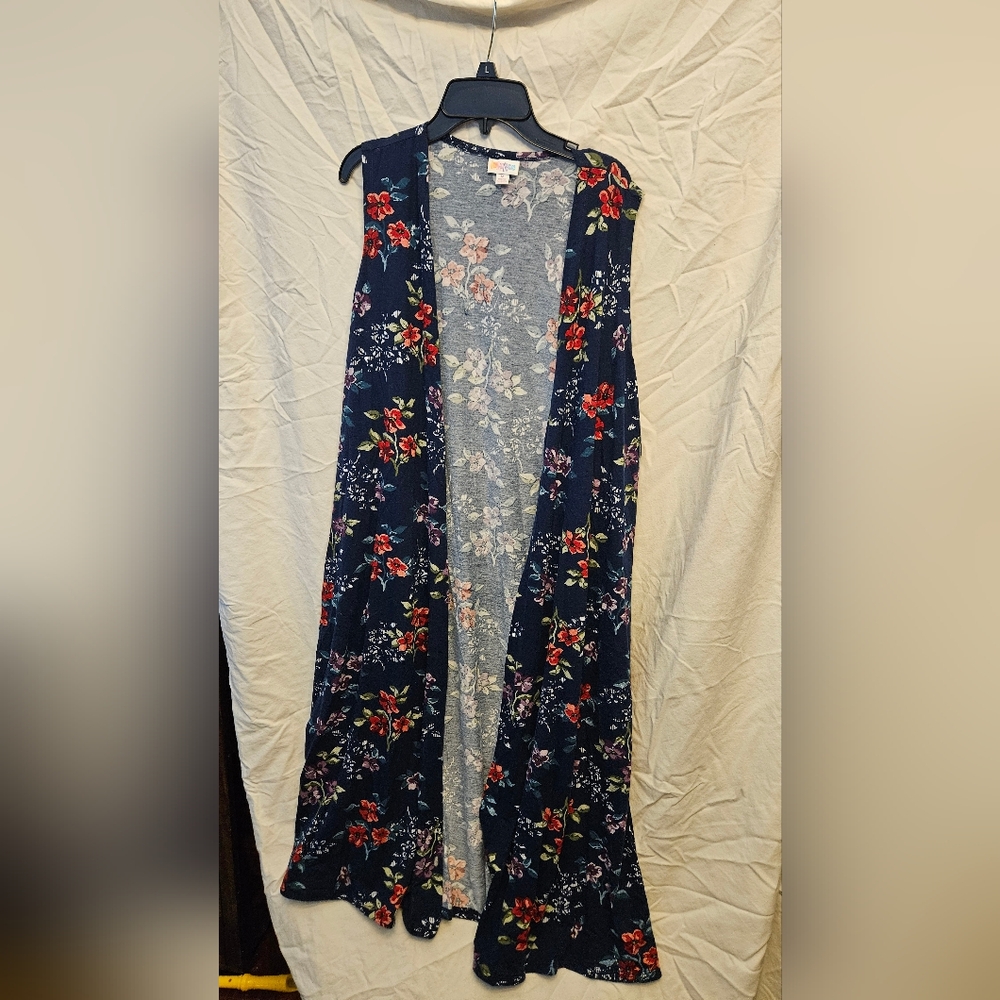 Medium floral Lularoe Joy vest
